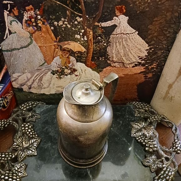 🇺🇲Antique Server Grand Silver Co.Wear Brite Nickel Silver Pitcher,Gift!🛍 - Picture 16 of 16